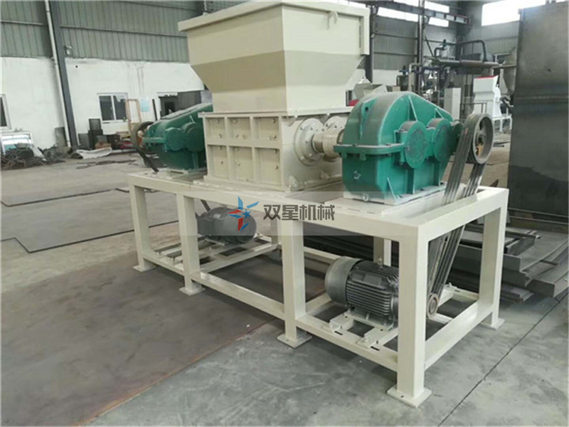 雙軸撕碎機價格一套多少錢？整套生產線配置大概多少錢？