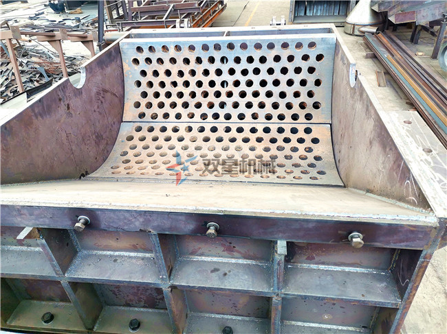 金屬破碎機內(nèi)部結(jié)構(gòu)圖現(xiàn)場展示