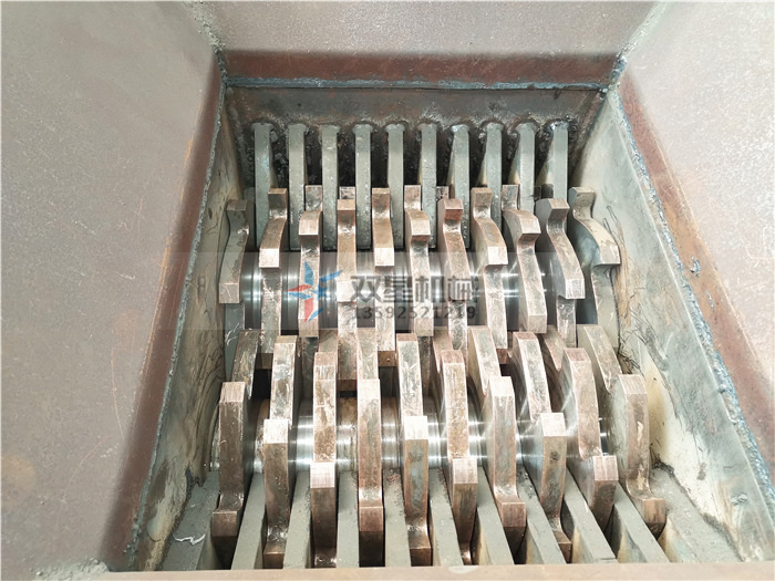 The shredding effect of scrap copper using a metal shredder