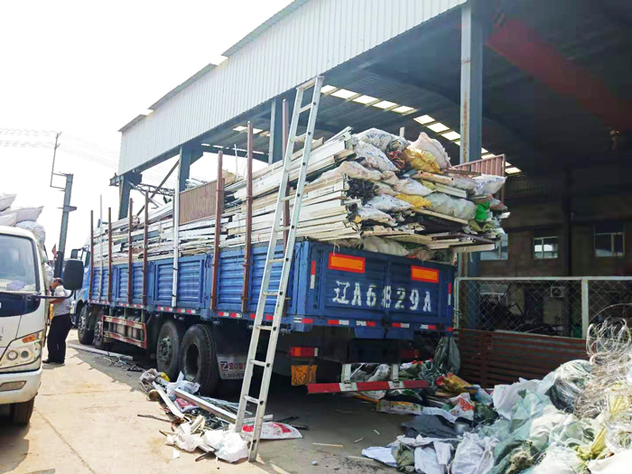 鋁型材如何進行物料破碎回收？