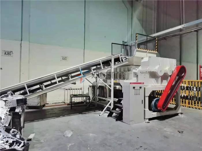 促進金屬撕碎機等金屬撕碎設(shè)備的推廣使用，提高廢鋼回收效率