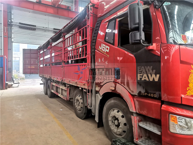 <a href='http://www.yuguangyingye.cn/psxl/3.html' target='_blank'><span>鋁合金破碎機</span></a>