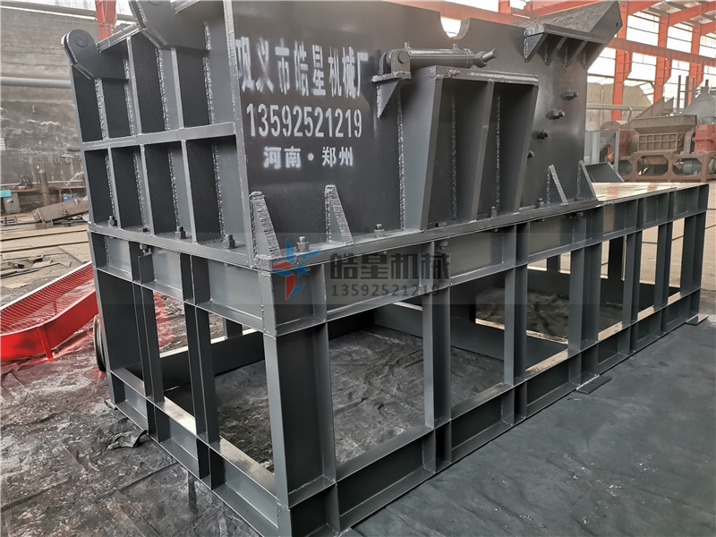 鋁合金破碎機(jī)生產(chǎn)現(xiàn)場(chǎng)