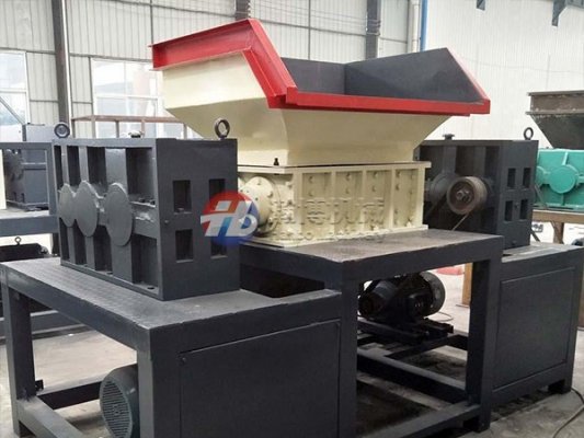 自貢金屬撕碎機(jī)多少錢一臺,金屬破碎機(jī)