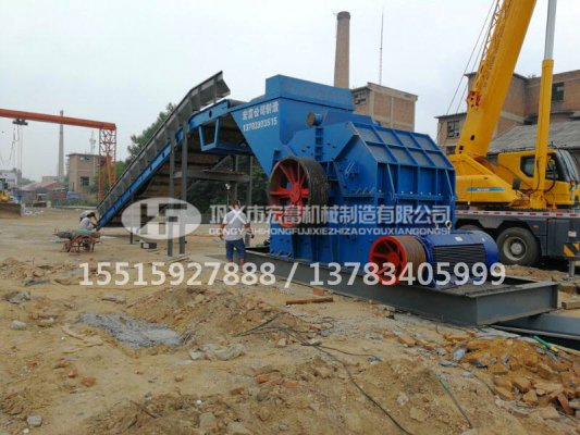 有沒(méi)有懂行的來(lái)介紹易拉罐破碎機(jī)的文章我想了解一下