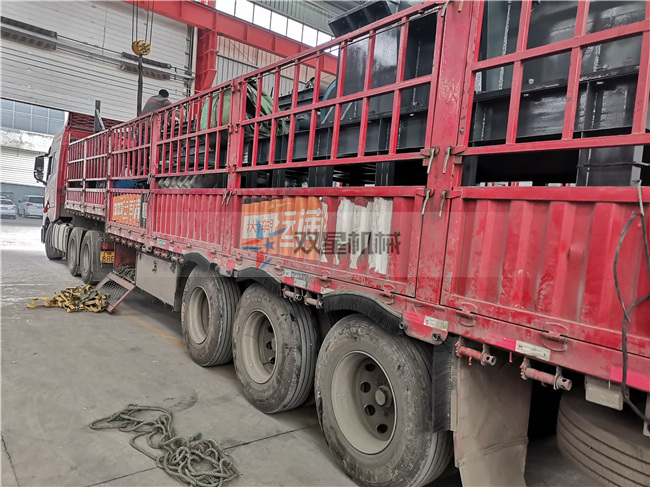 金屬破碎機設(shè)備在金屬物料的循環(huán)利用中性能出眾 金屬破碎機設(shè)備在金屬物料的循環(huán)利用中性能出眾