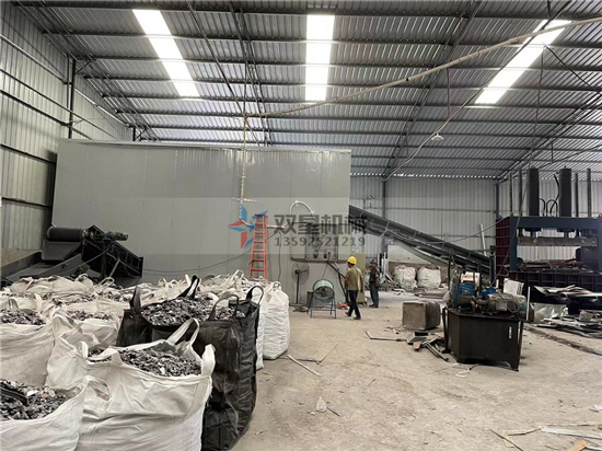 如何解決<a href='http://www.yuguangyingye.cn/psxl/1279.html' target='_blank'><span>廢鋁破碎機(jī)</span></a>設(shè)備粉塵問題嗎？