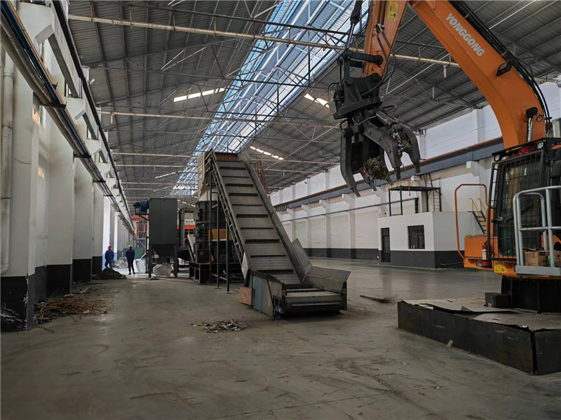 廢鋼破碎機還能配置哪些設(shè)備使用