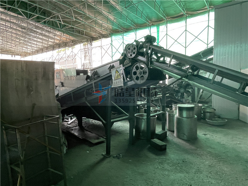 廢鋼破碎機(jī)加工廢金屬都需配置什么設(shè)備 廢鋼破碎機(jī)加工廢金屬都需配置什么設(shè)備